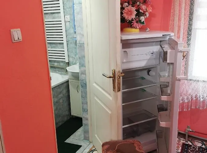 Apartman 5 *